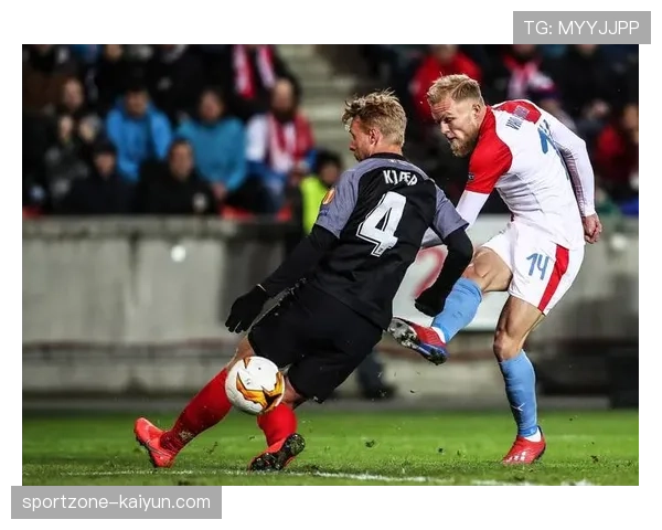 亚特兰大1-1战平罗马，双方各取一分欧冠资格争夺白热化